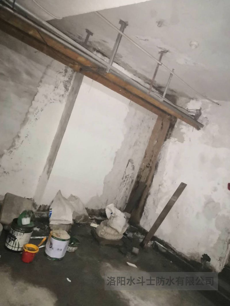 車(chē)庫(kù)地下室維修案例 (25)